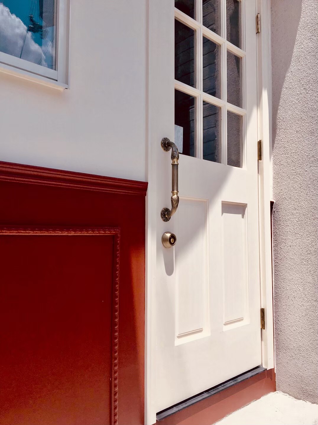 まつエク・ネイルサロンのエントランス｜自宅サロンを活かした入口デザイン